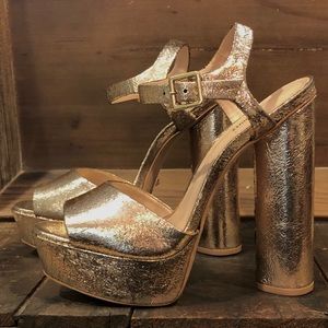 NWT SCHUTZ Jane Gold Leather 5.5” Platform 8.5